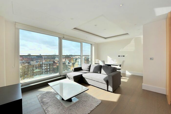 2 Bedroom Flat To Rent In Benson House, Radnor Terrace, Kensington High Street, W14
