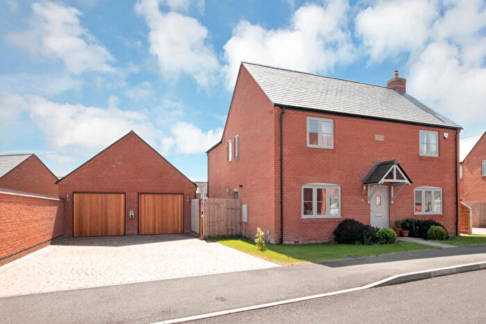 4 Bedroom Detached House For Sale In Stunning Family Home On Oval Way, Nether Broughton, LE14