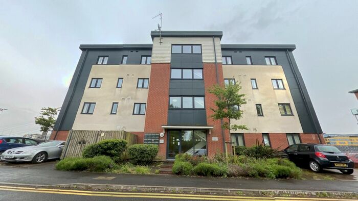 2 Bedroom Flat To Rent In Britannia House, Rodney Road, Newport, NP19
