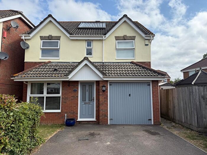 4 Bedroom Detached House For Sale In Cranmoor Green, Pilning, South Gloucestershire, BS35