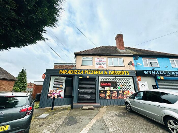 2 Bedroom Flat To Rent In Wynall Lane, Stourbridge, West Midlands, DY9