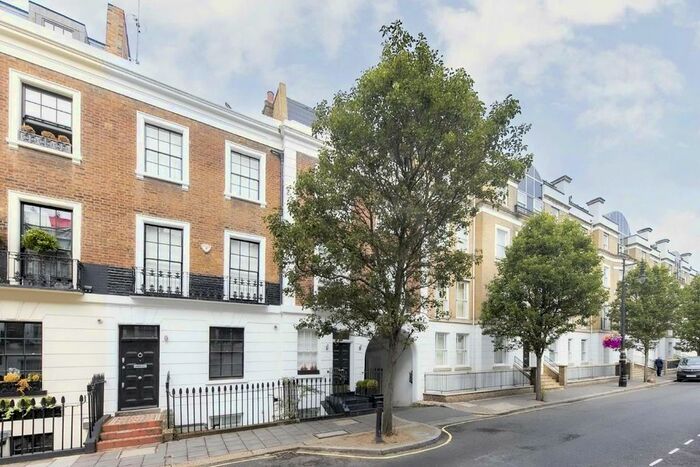 4 Bedroom Property To Rent In Hugh Street, London, SW1V
