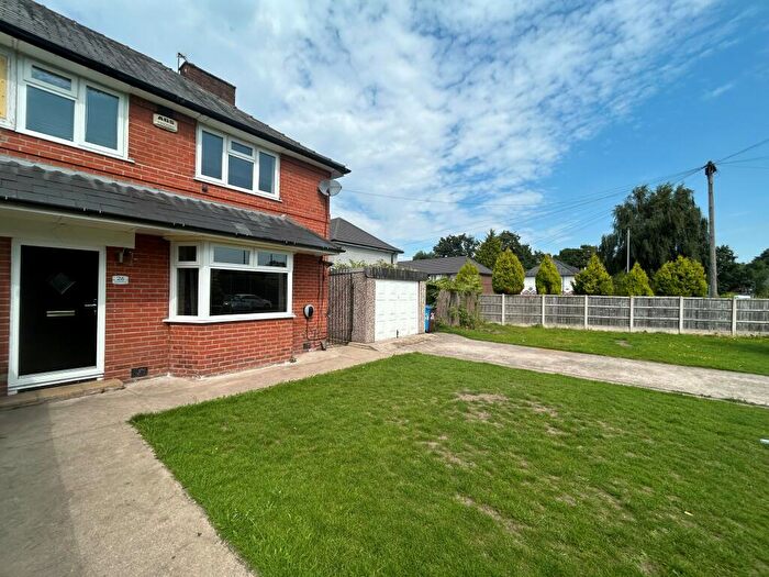 3 Bedroom Semi-Detached House To Rent In Shayfield Road, Manchester, M22