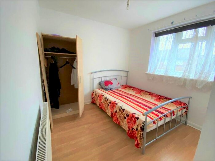 3 Bedroom Terraced House To Rent In Nelson Street, East Ham, E6