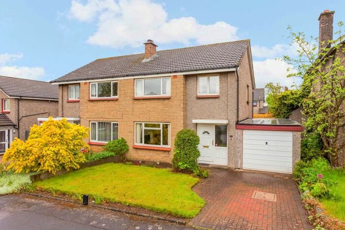 3 Bedroom Semi-Detached House For Sale In West Croft, Ratho, EH28