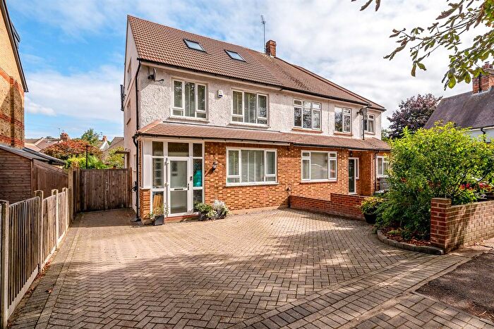 4 Bedroom Semi Detached House For Sale In Ravensbourne Avenue, Shortlands, BR2