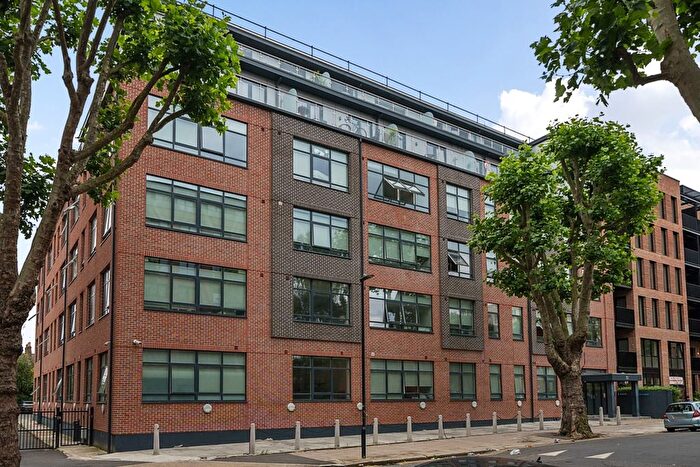 1 Bedroom Flat To Rent In Lawrence Road, London, N15