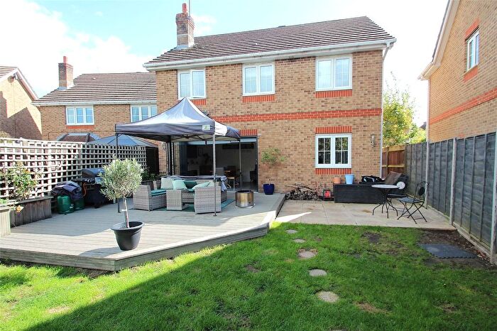 4 Bedroom Detached House For Sale In Stag Way, Fareham, Hampshire, PO15