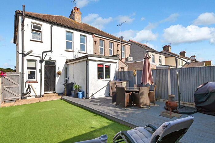 3 Bedroom Semi-Detached House For Sale In Ness Road, Shoeburyness, Essex, SS3