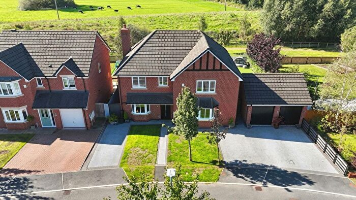 5 Bedroom Detached House For Sale In Meadowside, Stone, ST15