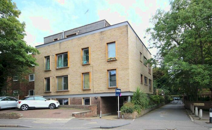 1 Bedroom Flat To Rent In Kingston Hill, Kingston Upon Thames, KT2
