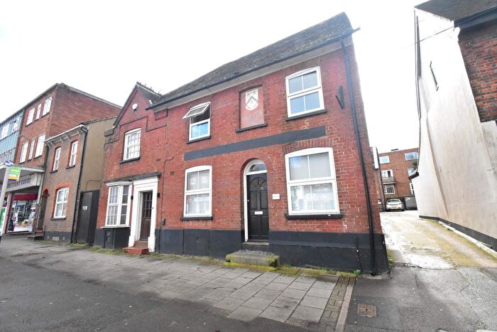 1 Bedroom Studio To Rent In High Street South, Dunstable, Bedfordshire, LU6