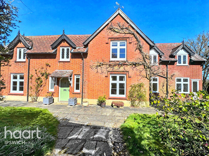4 Bedroom Detached House For Sale In Thurleston Lane, Ipswich, IP1