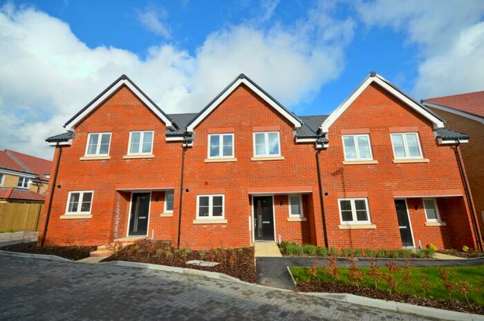 4 Bedroom Terraced House To Rent In Corden Place, Codmore Hill, Pulborough, RH20