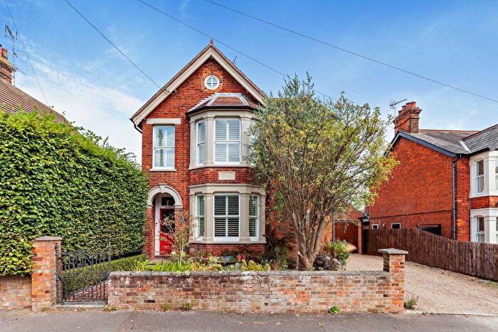 4 Bedroom Detached House For Sale In Station Road, Dunmow, Essex, CM6