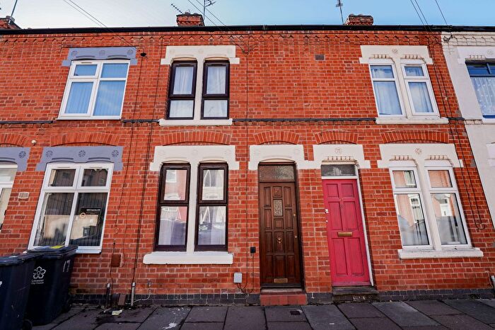2 Bedroom Terraced House For Sale In Saxon Street, Leicester, Leicestershire, LE3
