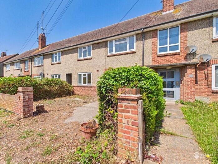 2 Bedroom Flat For Sale In Grange Road, Dovercourt, Harwich, CO12