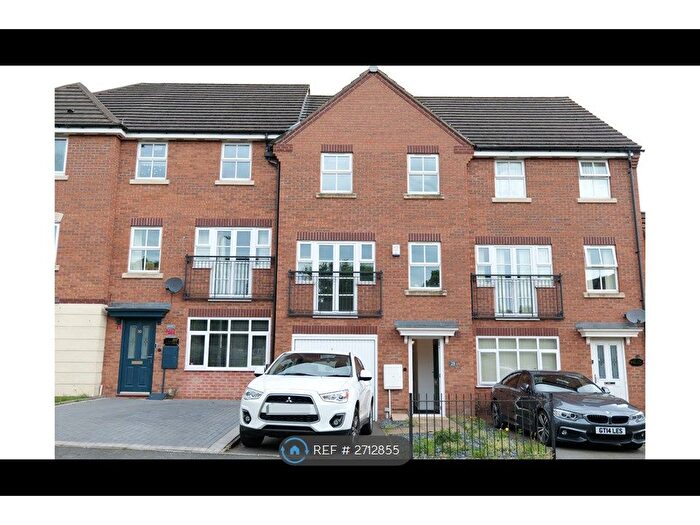 4 Bedroom Terraced House To Rent In Larch Gardens, Bilston, WV14