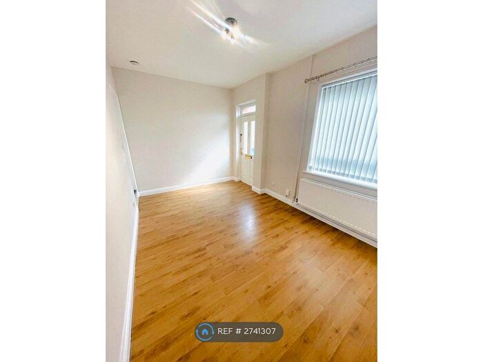 2 Bedroom End Of Terrace House To Rent In Riley Street North, Stoke-On-Trent, ST6