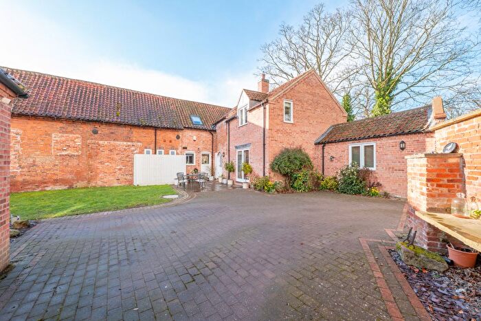 3 Bedroom Barn Conversion For Sale In Trent Barn, Great North Road, Cromwell, Newark, NG23