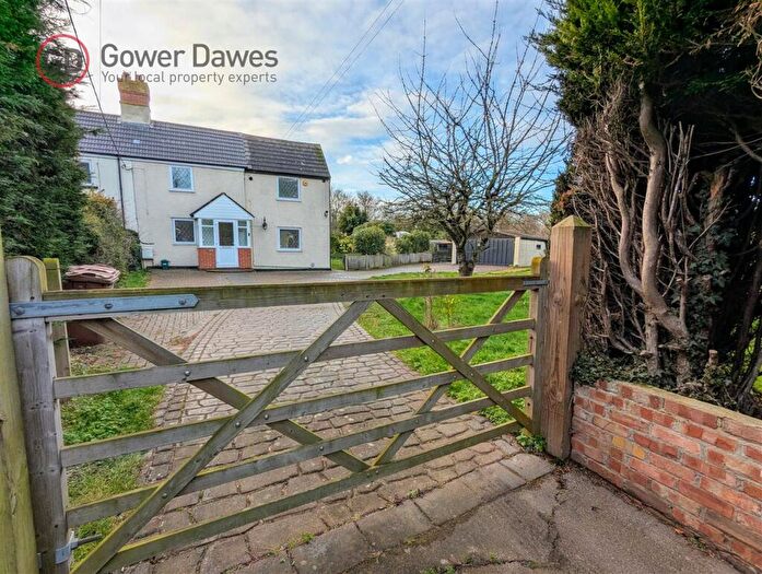 3 Bedroom Cottage To Rent In Heath Road, Orsett Heath, RM16