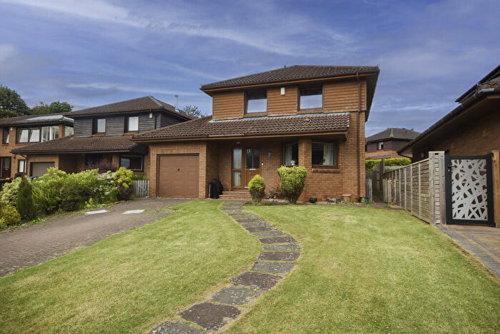 4 Bedroom Detached House For Sale In Selkirk Place, Perth, PH1