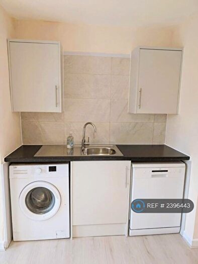 4 Bedroom Terraced House To Rent In Meadow Road, Dagenham, RM9