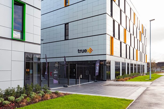 1 Bedroom Flat To Rent In Morfa Road, Swansea, SA1