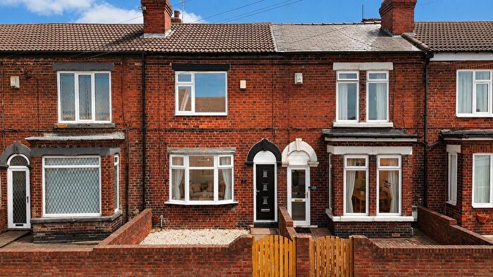 3 Bedroom Terraced House For Sale In Featherstone Lane, Featherstone, Pontefract, WF7