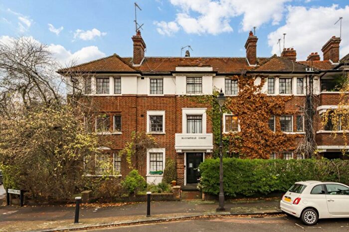 2 Bedroom Flat For Sale In Bloomfield Road, Highgate, N6