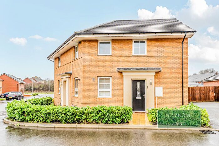 2 Bedroom Semi Detached House For Sale In Belpaire Close Lower Stondon, Henlow, SG16