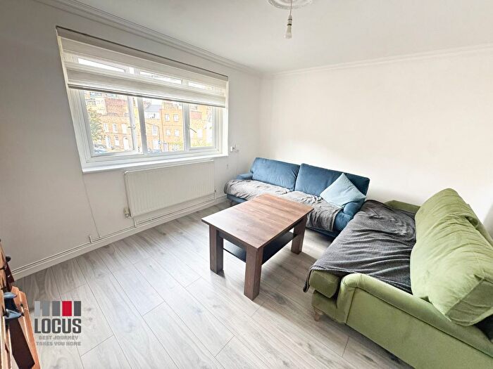 2 Bedroom Flat To Rent In Southwood Court, Wynyatt Street, London, EC1V