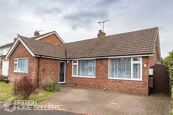 3 Bedroom Bungalow For Sale In Cherry Tree Road, Charing Heath, Ashford, Kent, TN27