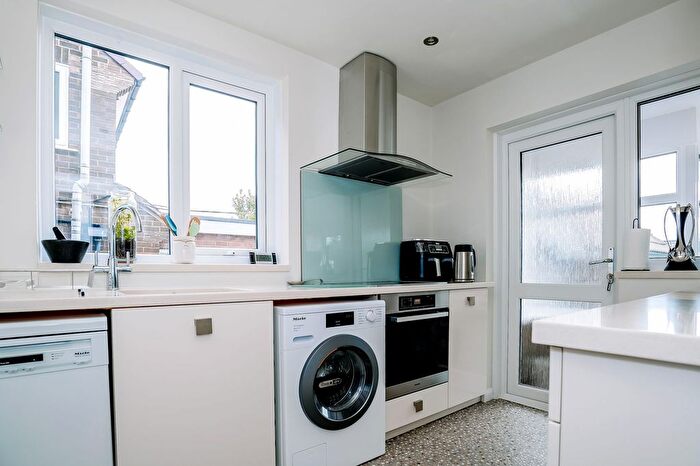 3 Bedroom Semi-Detached House For Sale In Winchester Crescent, Fulwood, S10