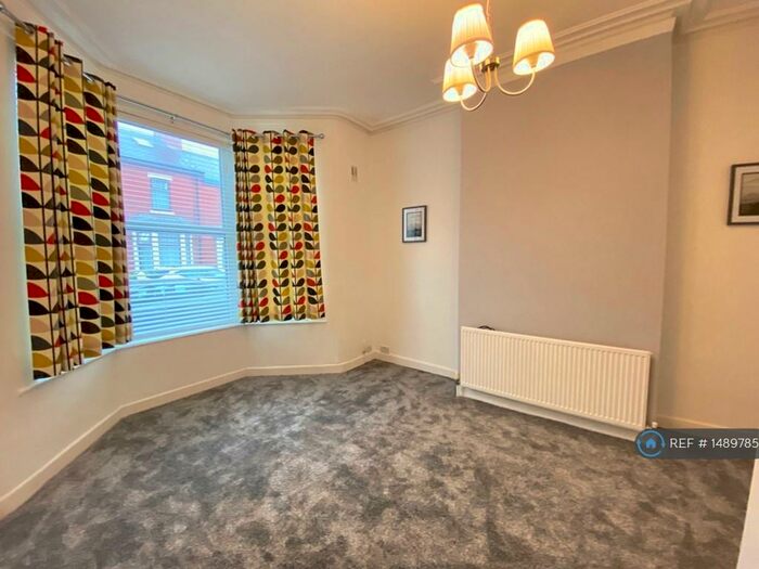 1 Bedroom Flat To Rent In Stanley Park, Blackpool, FY3