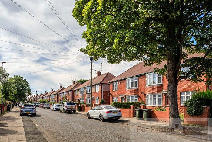 2 Bedroom Apartment To Rent In Strathmore Road, Gosforth, Newcastle Upon Tyne, NE3