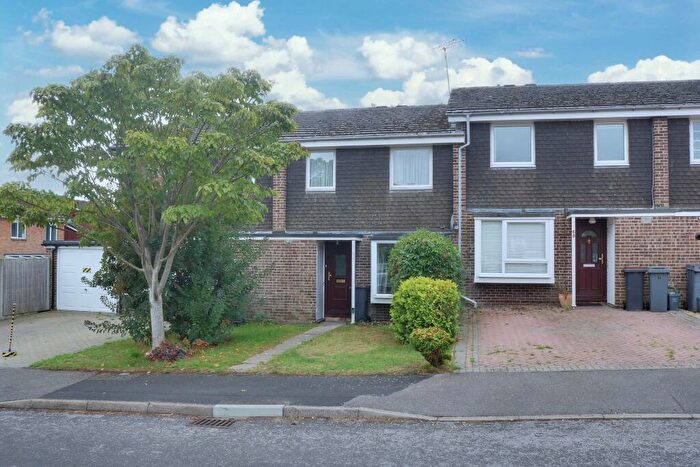 3 Bedroom Terraced House For Sale In Romsey, SO51