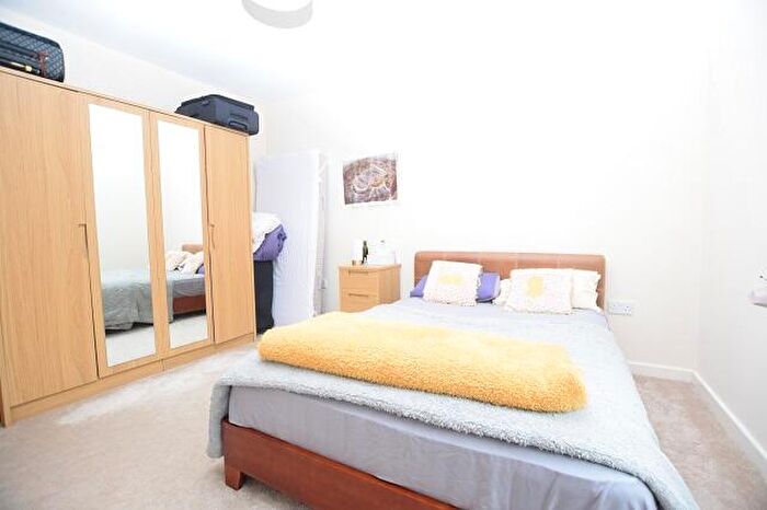 1 Bedroom Apartment To Rent In Cutlery Works, Lambert Street, S3