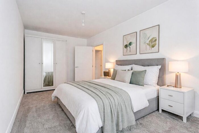 1 Bedroom Maisonette For Sale In The Woodlands, Sayers Common, Hassocks, BN6