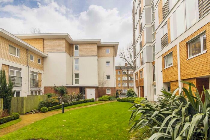 1 Bedroom Flat To Rent In Basire Street, London, N1