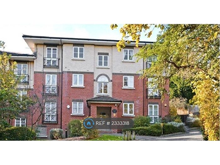 1 Bedroom Flat To Rent In Belvoir Lodge, London, SE22