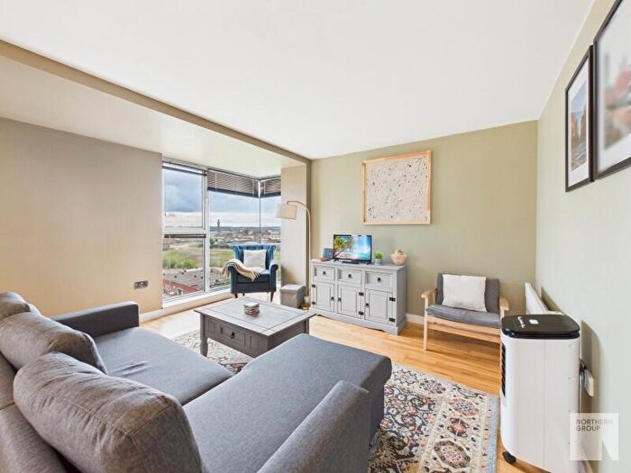 2 Bedroom Apartment To Rent In Emmeline :: Manchester, M40