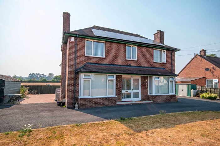 3 Bedroom Detached House For Sale In Llandysilio, Llanymynech, SY22