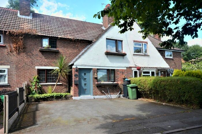 3 Bedroom Terraced House To Rent In Turls Hill Road, Bilston, WV14