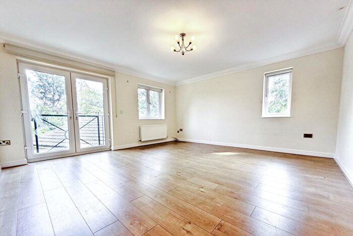 2 Bedroom Flat For Sale In Midsummer Court, Cranmer Road, HA8