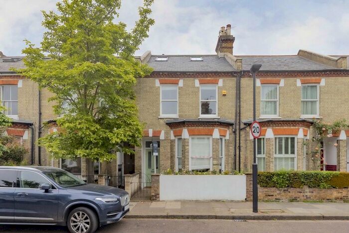 4 Bedroom Property To Rent In Berestede Road, London, W6