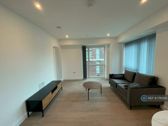 1 Bedroom Flat To Rent In Galleria House, London, E16