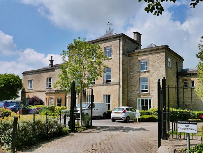2 Bedroom Apartment To Rent In Chesterton Lane, Cirencester, GL7