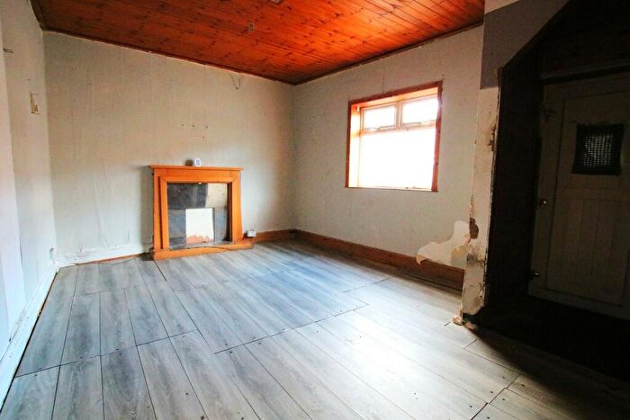 3 Bedroom Terraced House For Sale In Redlam, Redlam, Blackburn, BB2