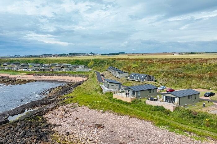 2 Bedroom Mobile/park Home For Sale In Sauchope Links Caravan Site, Crail, Anstruther, KY10